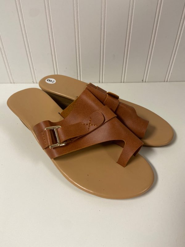 Sandals Flats By Clothes Mentor In Brown, Size: 8 Cheap