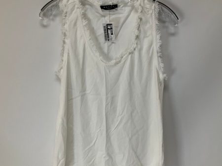 White Top Sleeveless Cma, Size Xs Discount