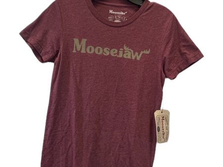 Top Short Sleeve By Moosejaw In Red, Size: S Online Hot Sale