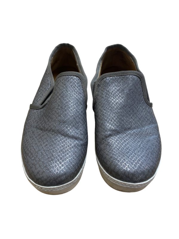 Shoes Flats By Clothes Mentor In Grey, Size: 8.5 For Cheap