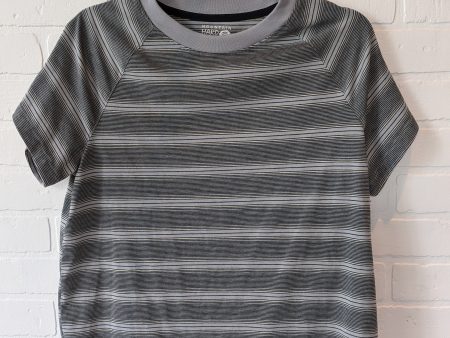 Athletic Top Short Sleeve By Mountain Hardwear In Grey, Size: L Sale