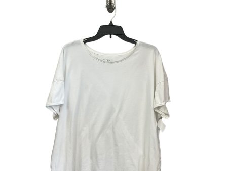 Top Short Sleeve Basic By Terra & Sky In White, Size: 1x Sale