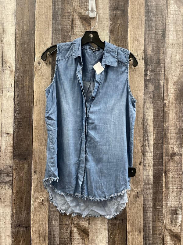 Top Sleeveless By Velvet Heart In Blue Denim, Size: S Online now