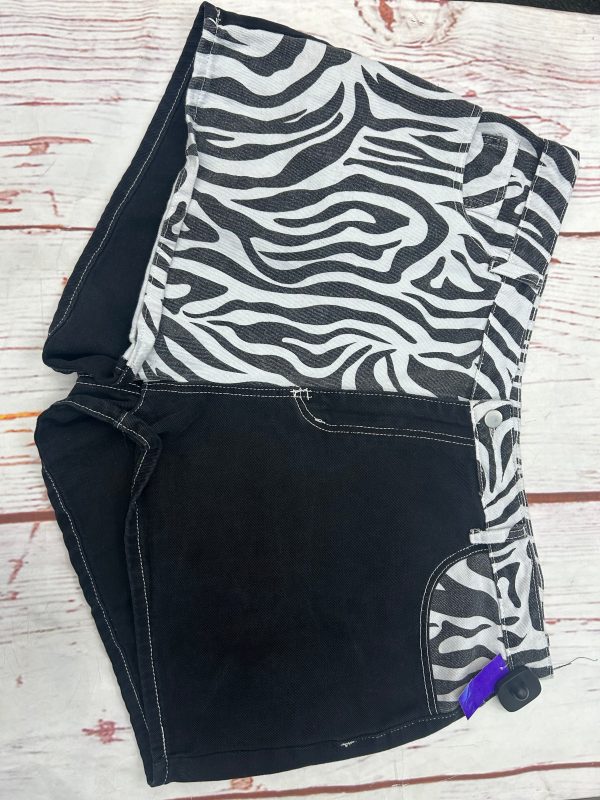 Shorts By Shein In Black White, Size: 3x Online Hot Sale