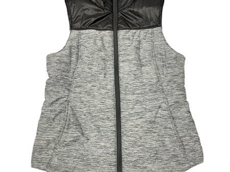 Vest Puffer & Quilted By The North Face In Black & Grey, Size: M For Cheap