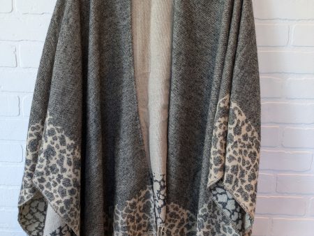 Shawl By Croft And Barrow In Animal Print, Size: Onesize Online