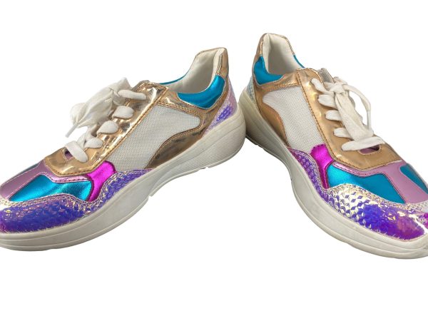 Shoes Sneakers By Steve Madden In Multi-colored, Size: 5 For Sale