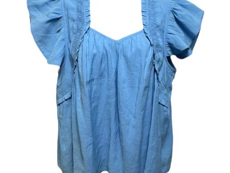 Play Our Song Top By Entro In Sky Blue, Size: S Hot on Sale